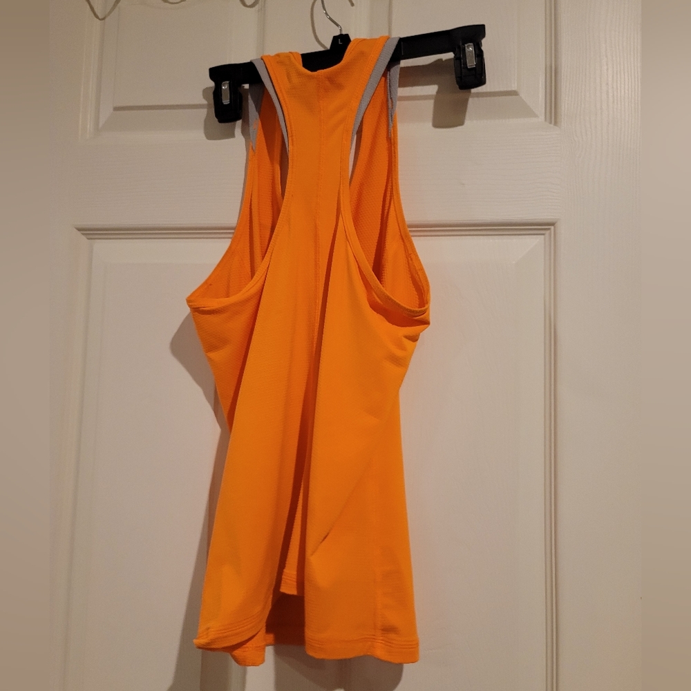 Nike tank top - Picture 2 of 3
